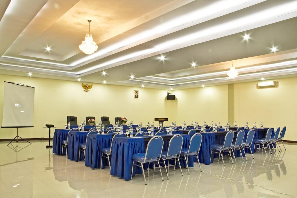 Gumilang Hotel Bogor Exterior foto