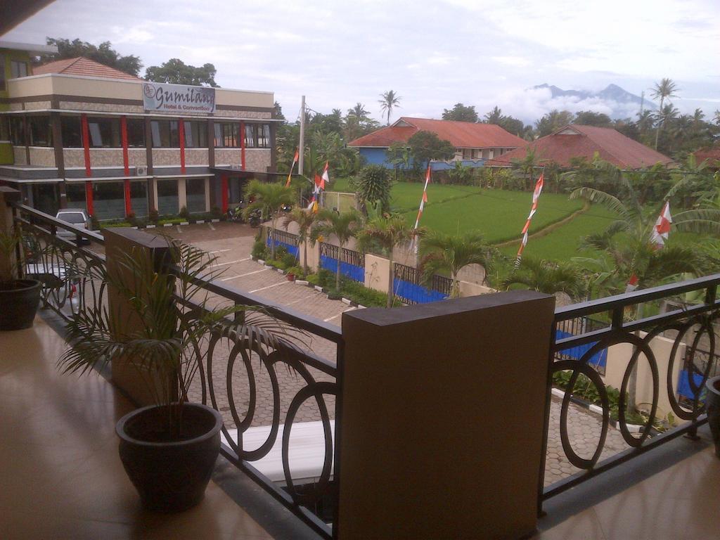 Gumilang Hotel Bogor Quarto foto